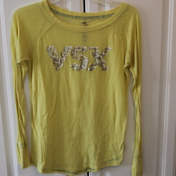 Med Victoria's Secret Yellow Long Sleeve Tee - Picture 1 of 9